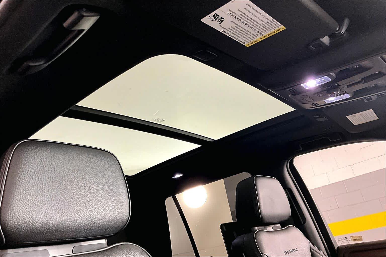 Used 2022 Summit White GMC Denali image 13