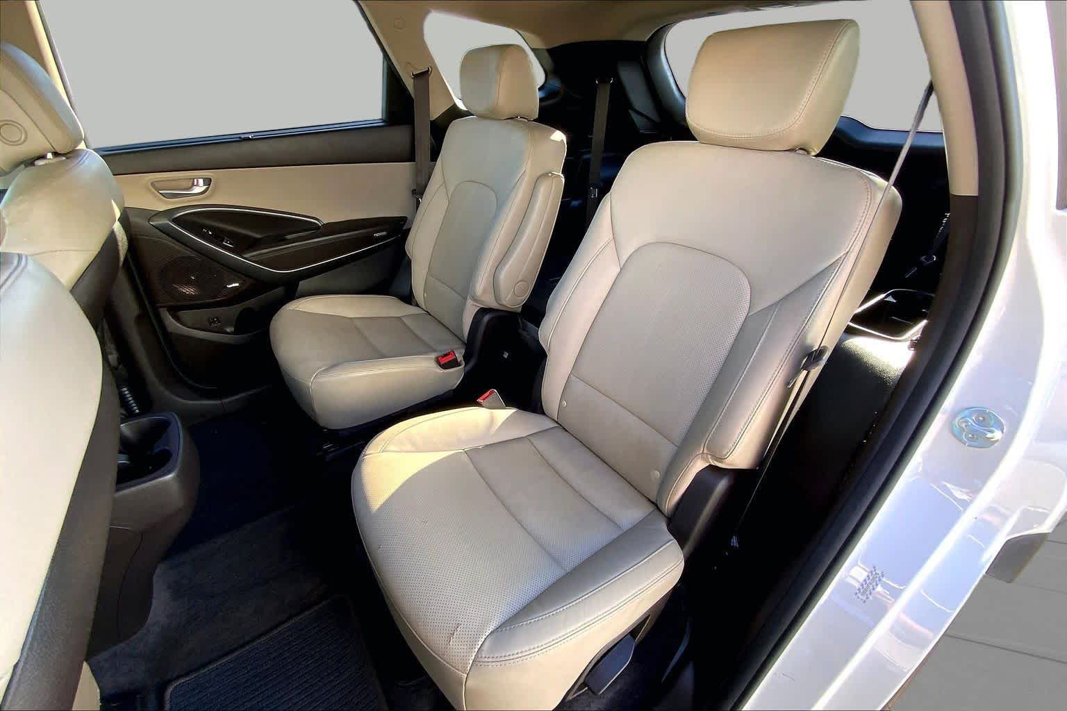 Used 2019 Monaco White Hyundai Limited Ultimate image 20
