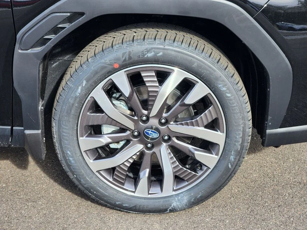 2026 Subaru Forester Touring - Photo 9