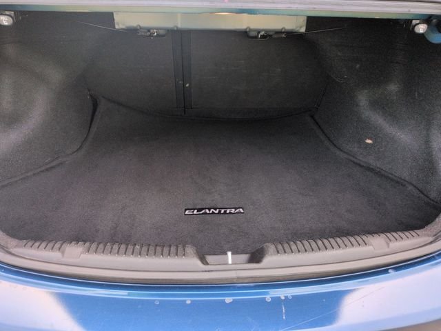 Used 2015 Blue Hyundai SE image 22