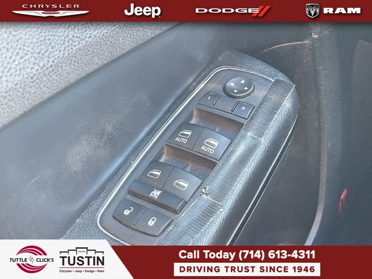 Used 2014 Gloss Black Chrysler 300S image 31