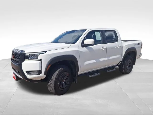 Used 2025 White Nissan PRO-4X image 4