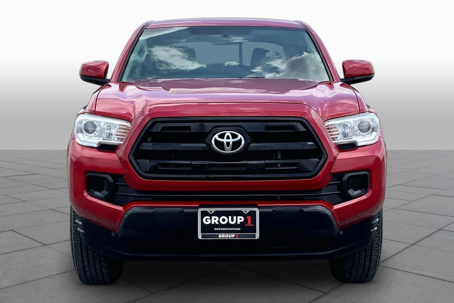 Used 2017 Barcelona Red Metallic Toyota SR image 4