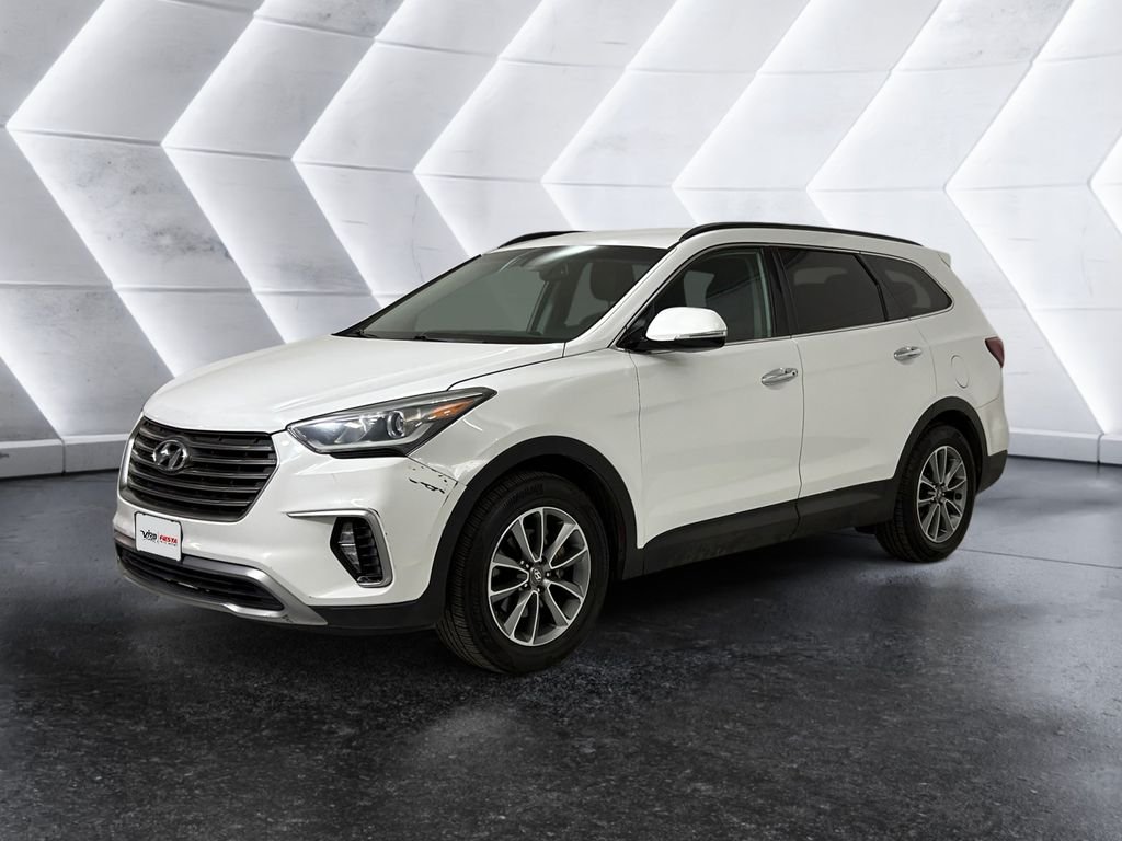 Used 2019 White Hyundai SE image 3