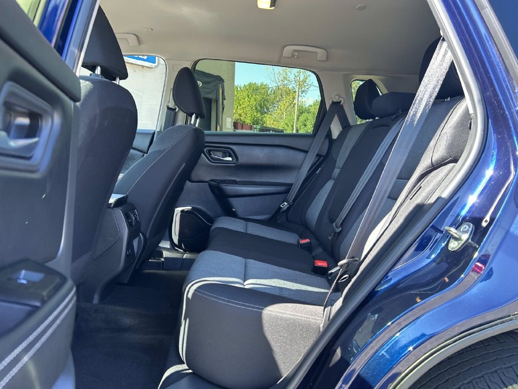 Used 2024 Blue Nissan SV image 15
