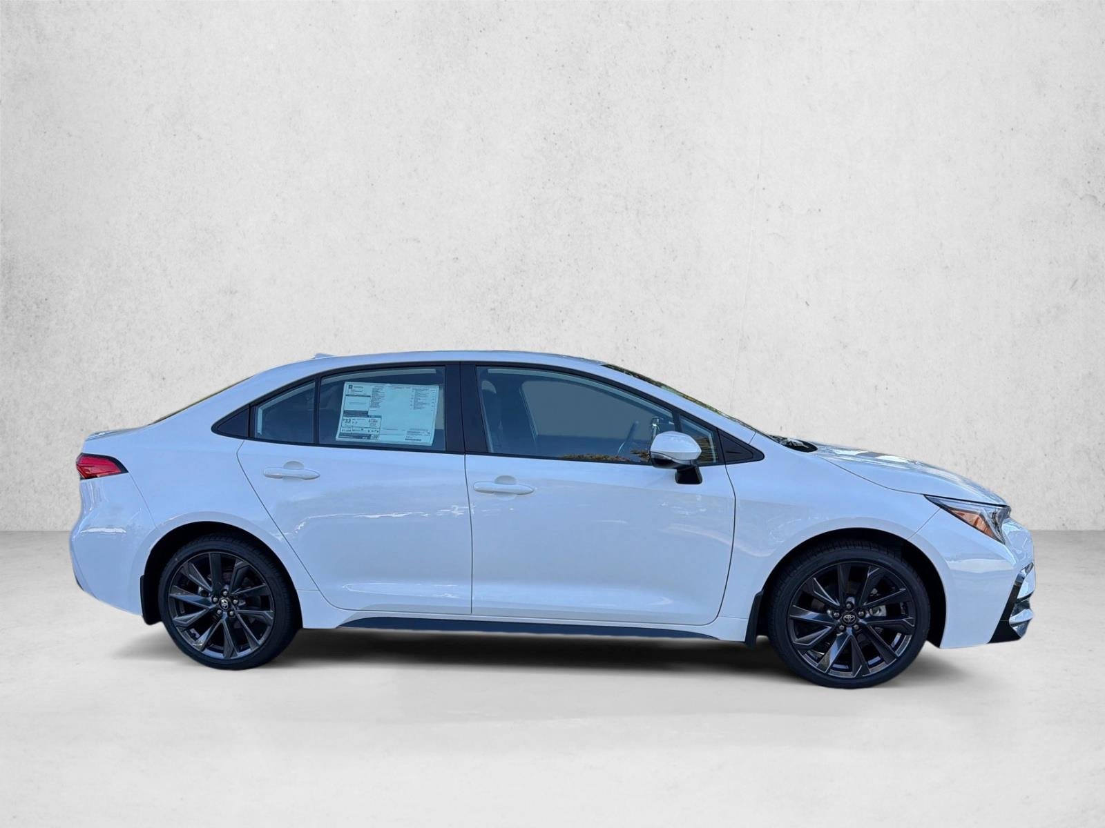 New 2027 Ice Cap Toyota SE image 2