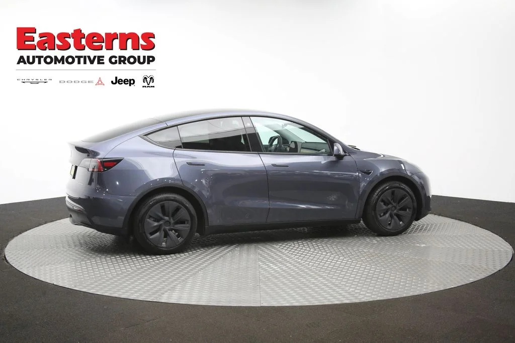 Used 2022 Gray Tesla Long Range image 36