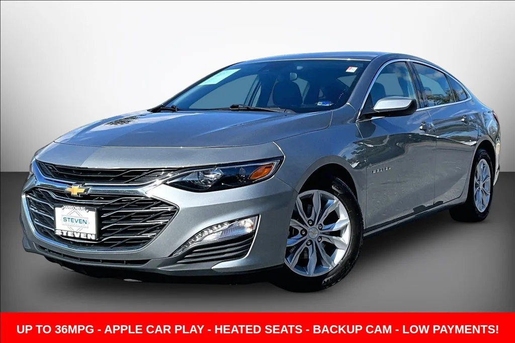 Used 2024 Gray Chevrolet LT image 3