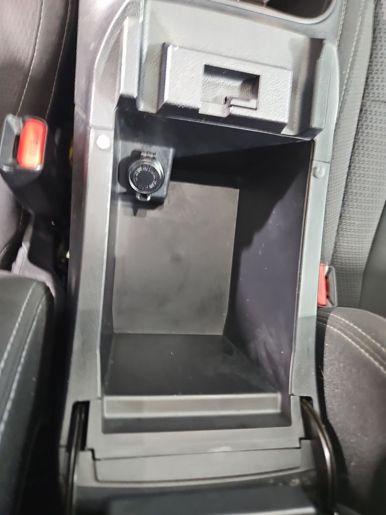Used 2020 Gray Subaru Premium image 27