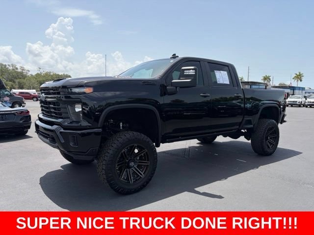 Used 2024 Black Chevrolet Custom image 3