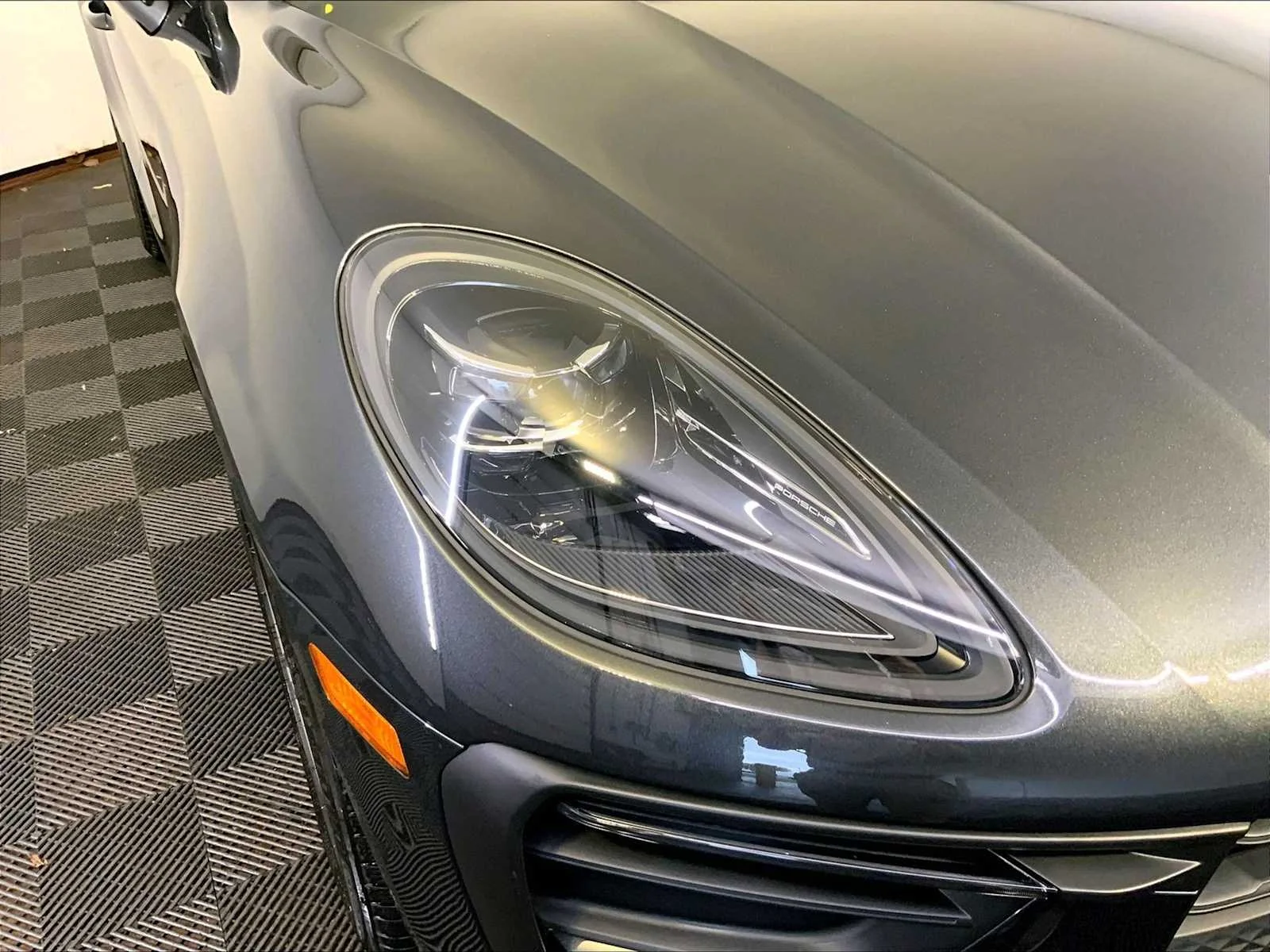 2026 Porsche Macan Base - Photo 12