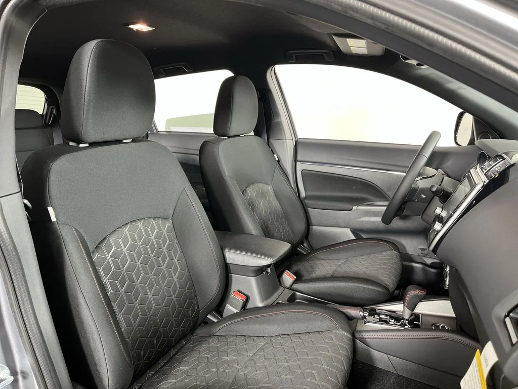 2025 Mitsubishi Outlander Sport TRAIL - Photo 24