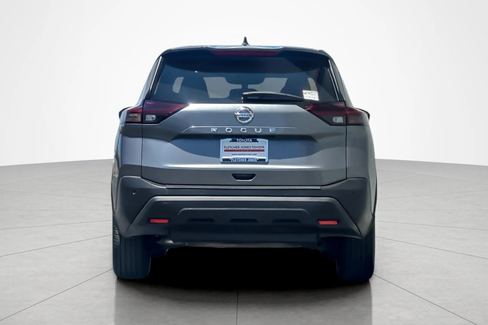 Used 2021 Gun Metallic Nissan S image 4
