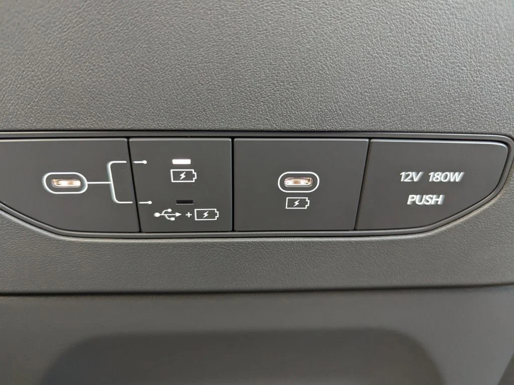 New 2024 Pebble Gray Kia Light RWD image 24