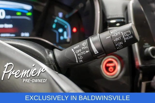 Used 2021 White Honda Touring image 23