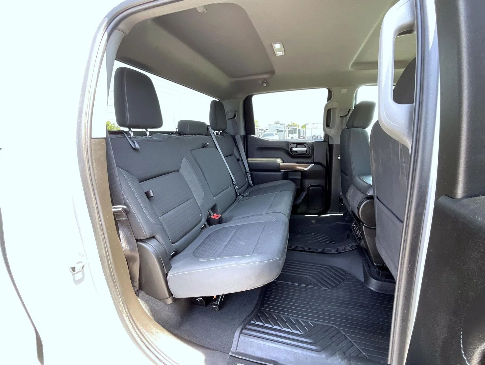 Used 2021 Silver Chevrolet RST image 19