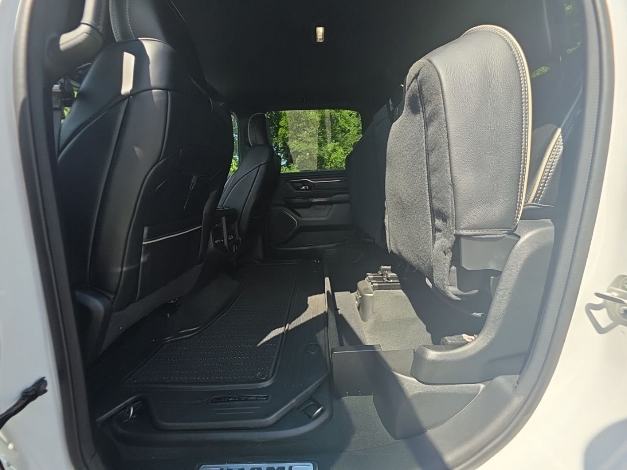 Used 2022 White Ram Limited image 17
