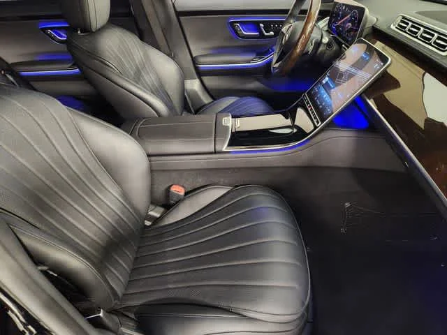 Used 2025 Black Mercedes-Benz S 500 image 3