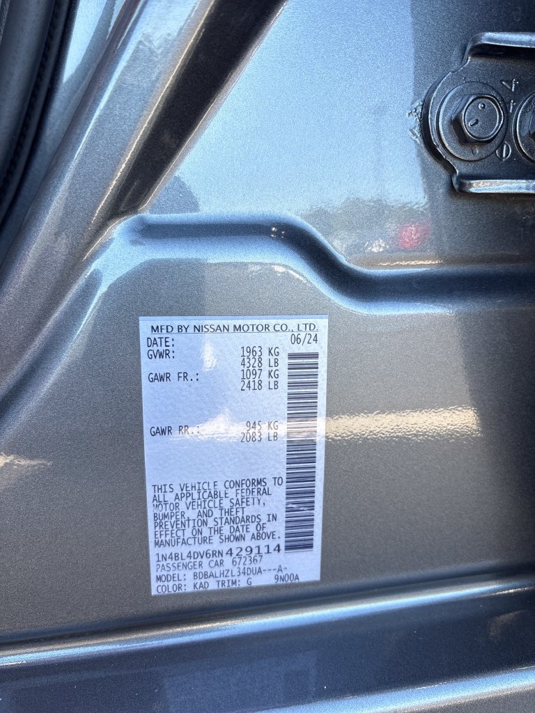 Used 2024 Gray Nissan 2.5 SV image 17