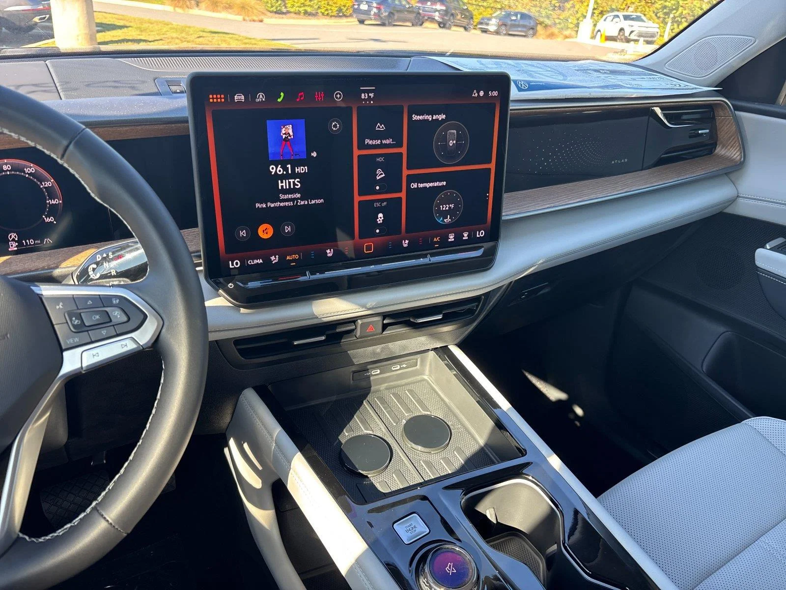 New 2027 Pure Gray Volkswagen SE w/Technology image 27