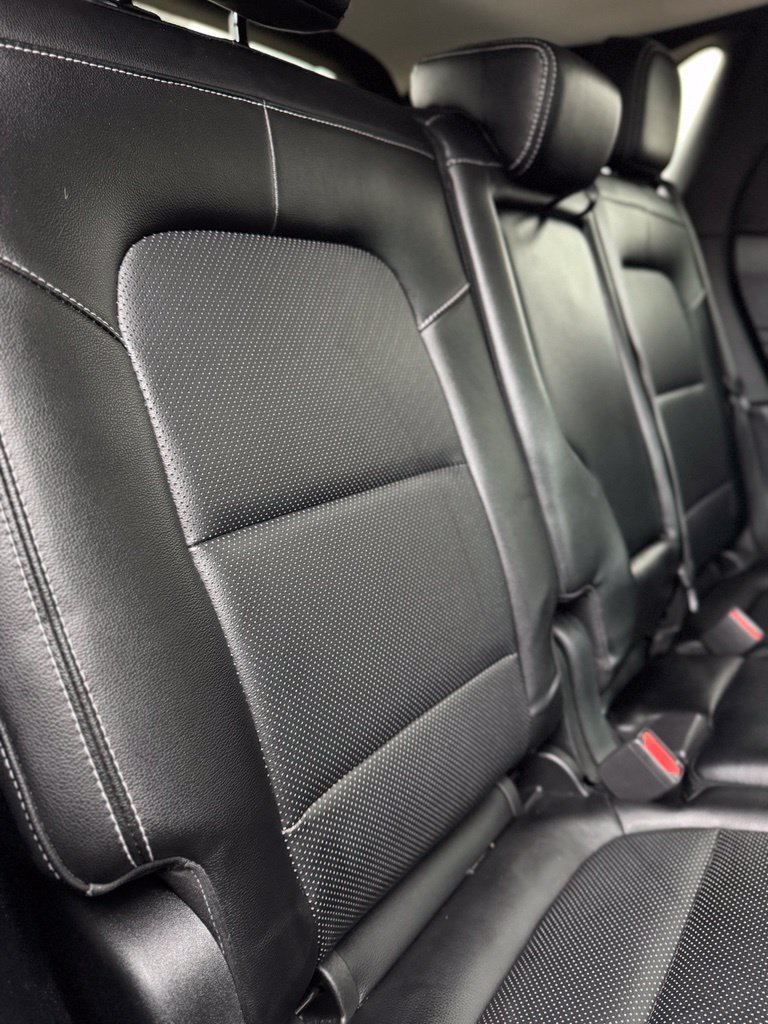 Used 2022 Black Metallic Ford SEL image 35