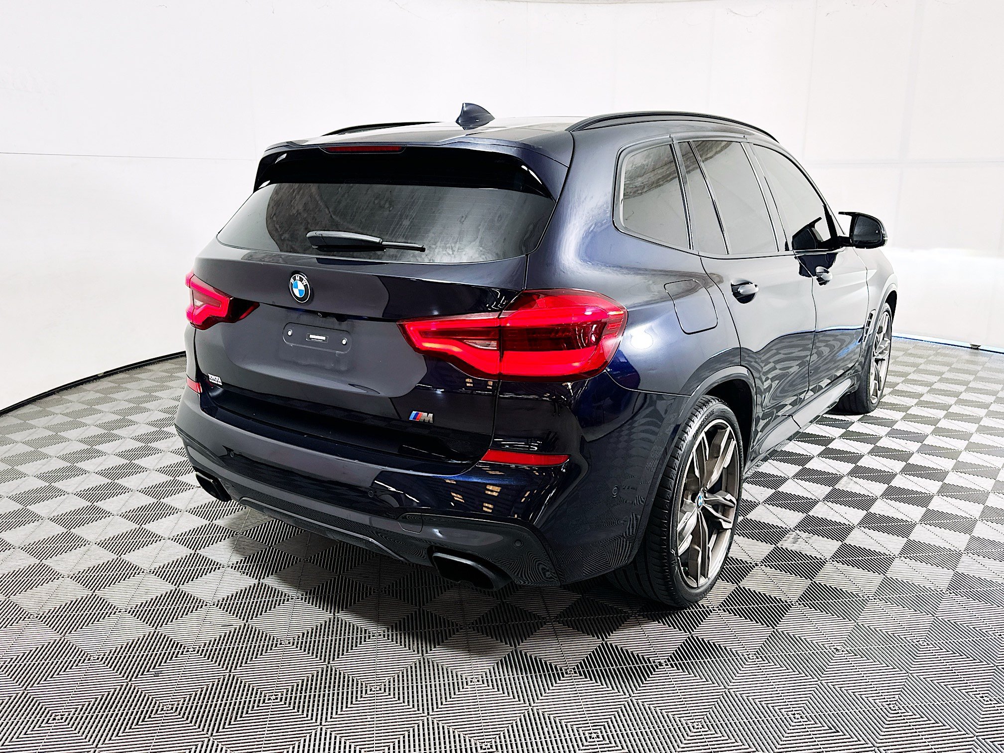 Used 2020 Carbon Black Metallic BMW M40i image 3