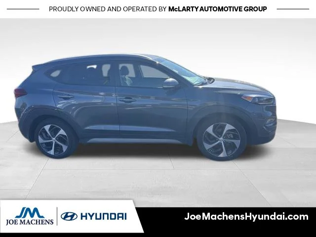 Used 2018 Gray Hyundai Sport image 5