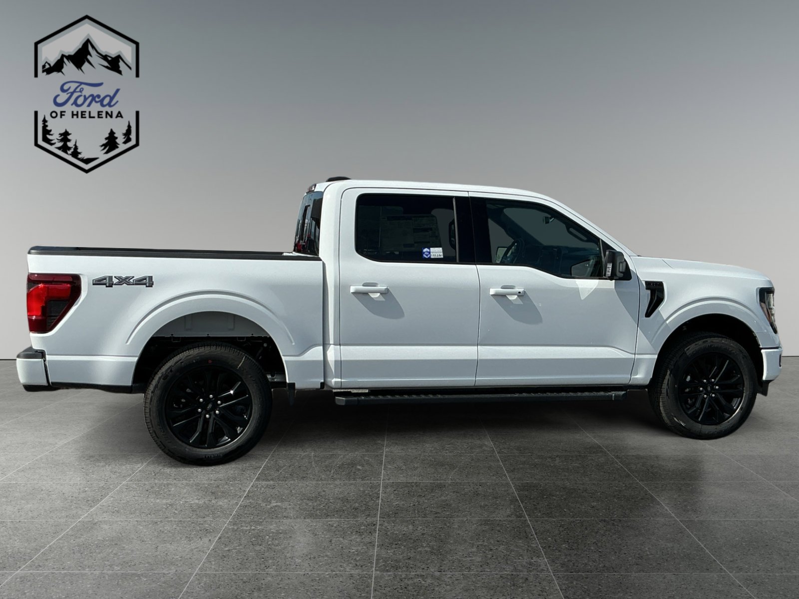 New 2026 Oxford White Ford XLT image 6