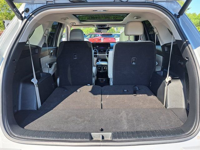 Used 2022 Gray Kia SX image 33