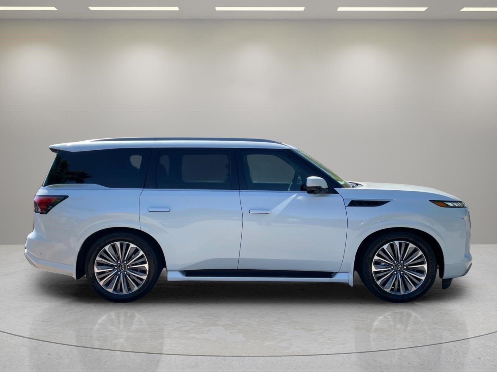 2026 INFINITI QX80 Luxe - Photo 9