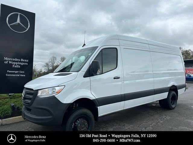 2026 Mercedes-Benz Sprinter 3500XD 170 WB HO High Roof AWD's photo