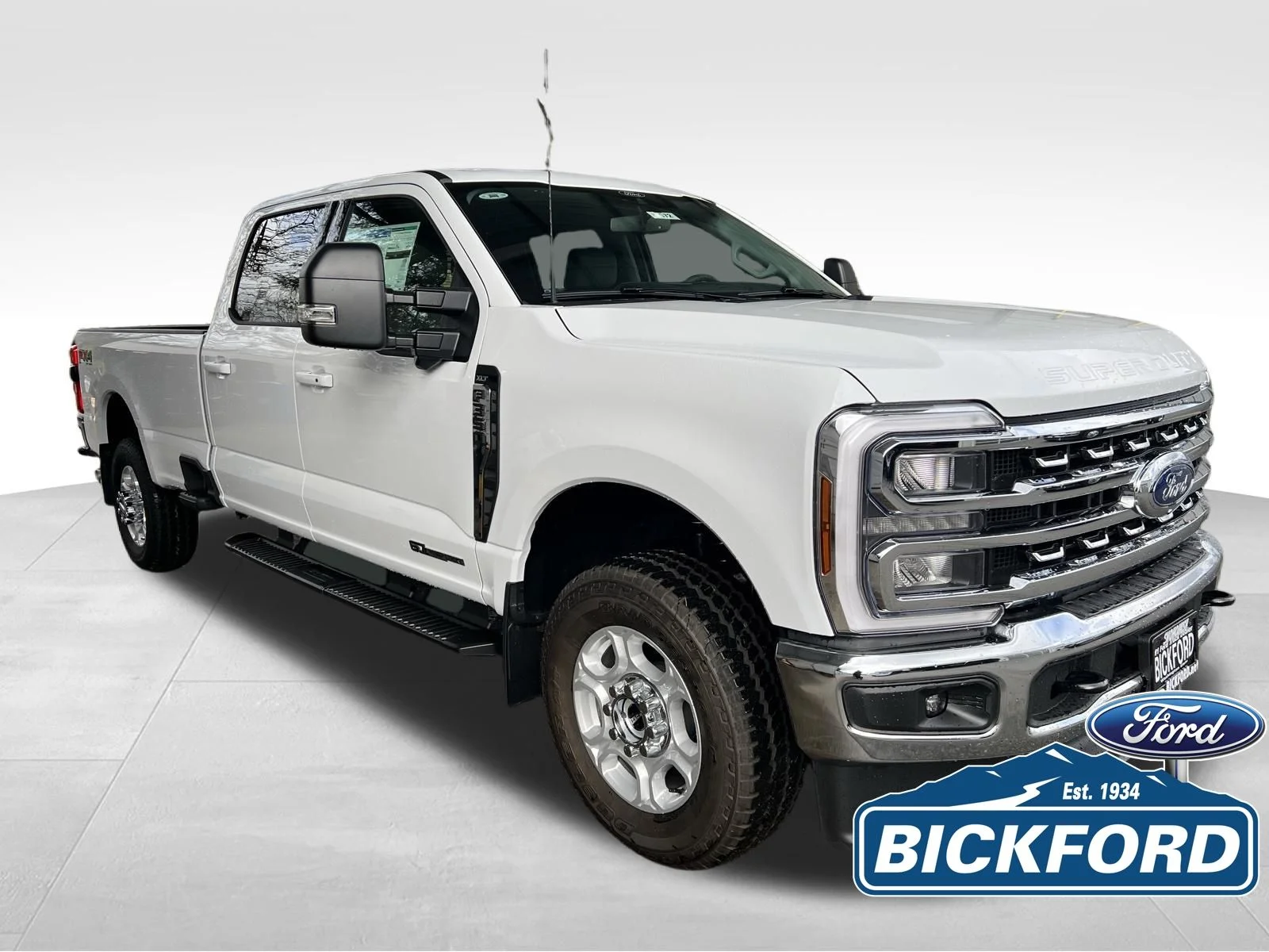 New 2026 White Ford XLT image 3