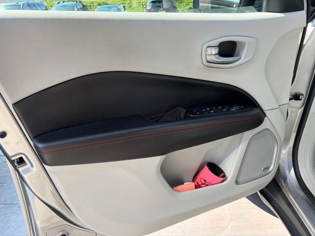 Used 2021 Silver Jeep Limited image 10