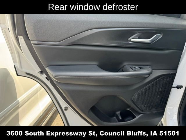 Used 2023 White Jeep Altitude X image 14