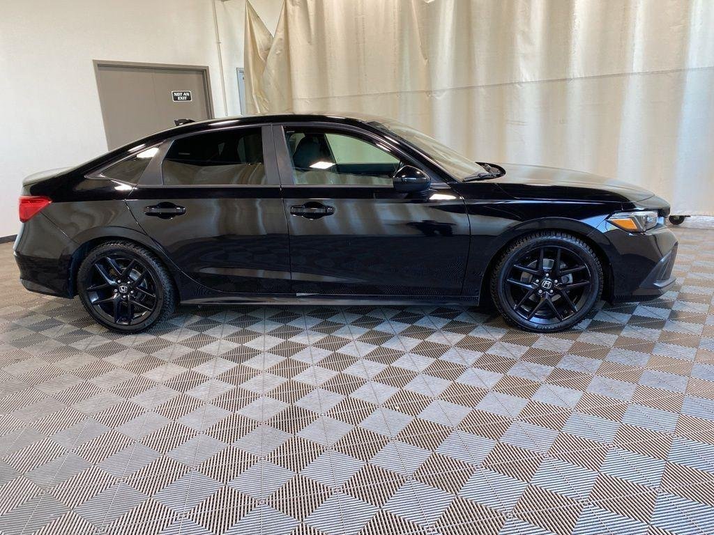 Used 2022 Crystal Black Pearl Honda Sport image 13