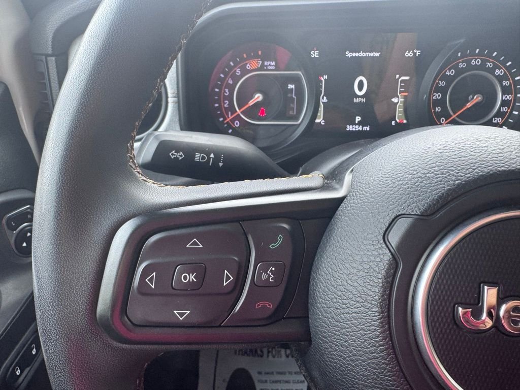 Used 2024 White Jeep Sport image 19