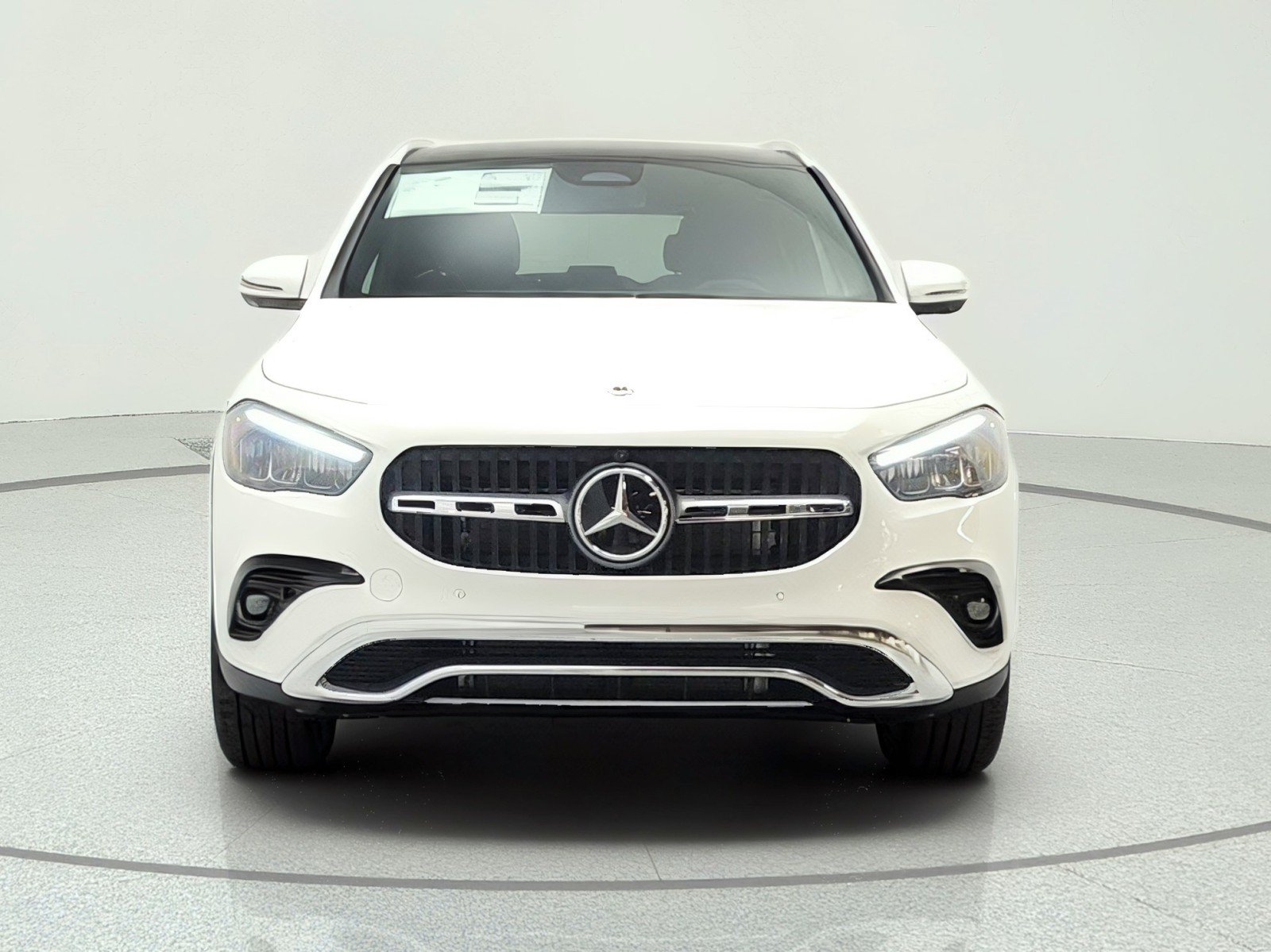 New 2026 Polar White Mercedes-Benz GLA 250 SUV image 2