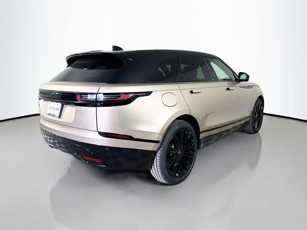 New 2026 Gold Land Rover Dynamic SE image 5