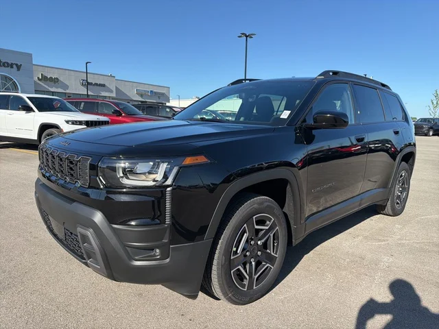 2026 Jeep Cherokee Laredo