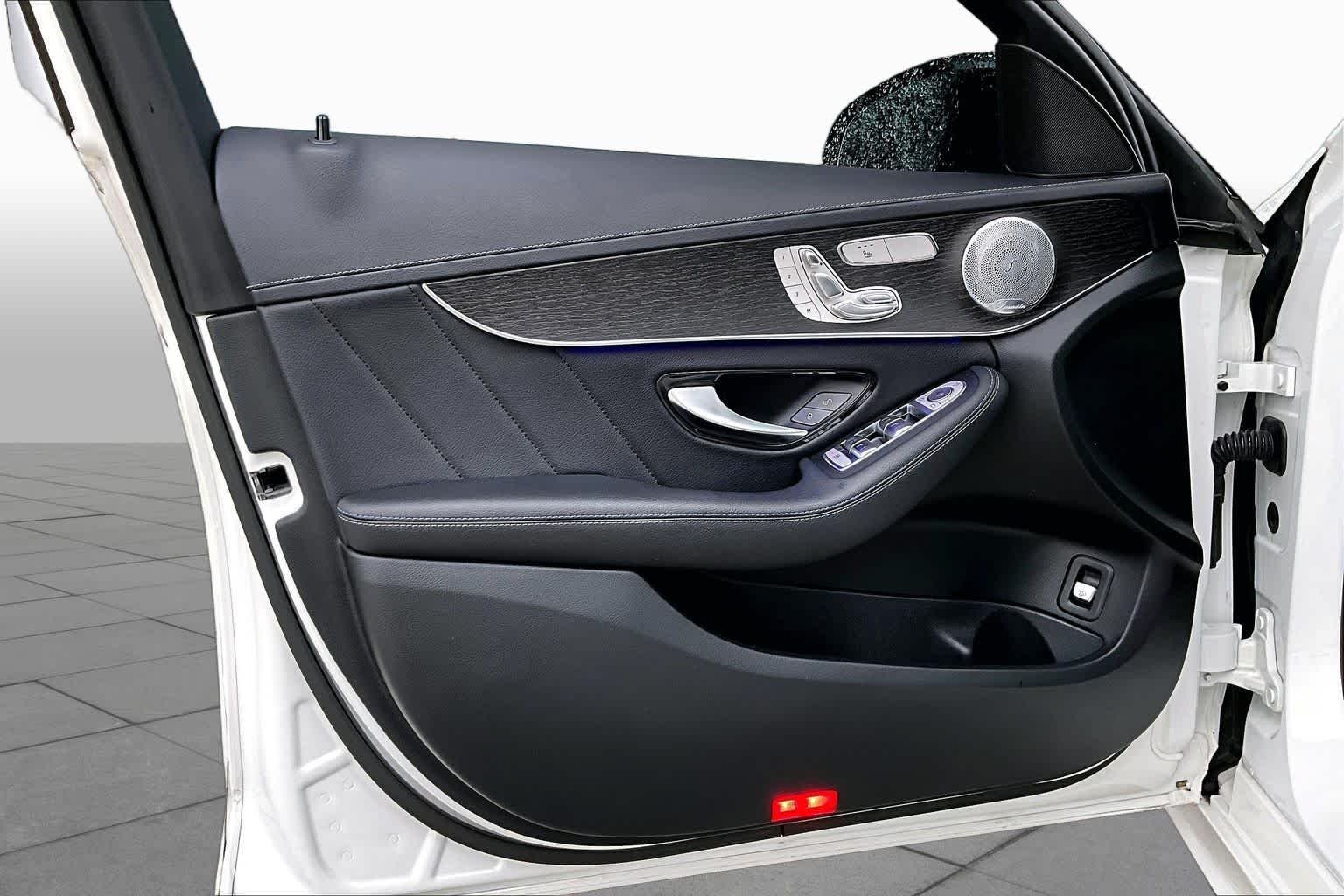 Used 2021 Polar White Mercedes-Benz C 300 image 19