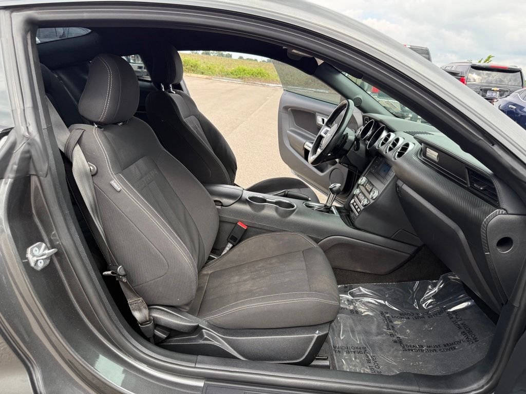 Used 2019 Magnetic Metallic Ford EcoBoost image 9