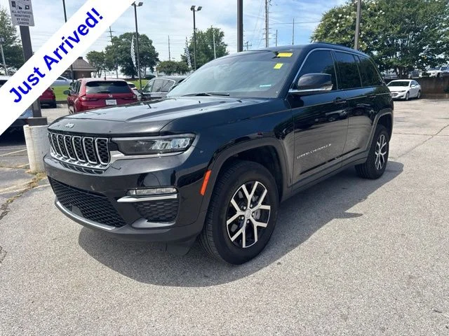 Used 2025 Black Jeep Limited image 5