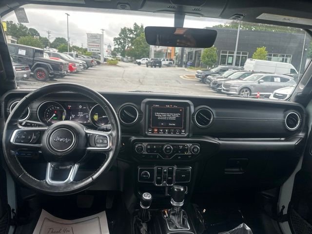Used 2023  Jeep Sahara 4xe image 17