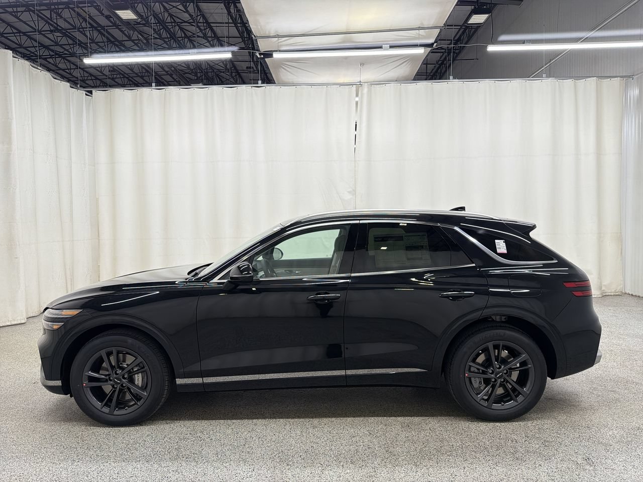 New 2027 Vik Black Genesis 2.5T SELECT image 6