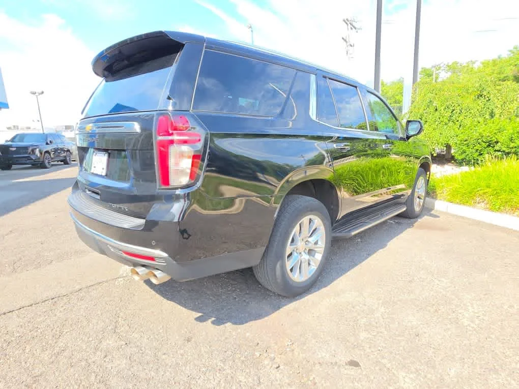 Used 2023 Black Chevrolet Premier image 7