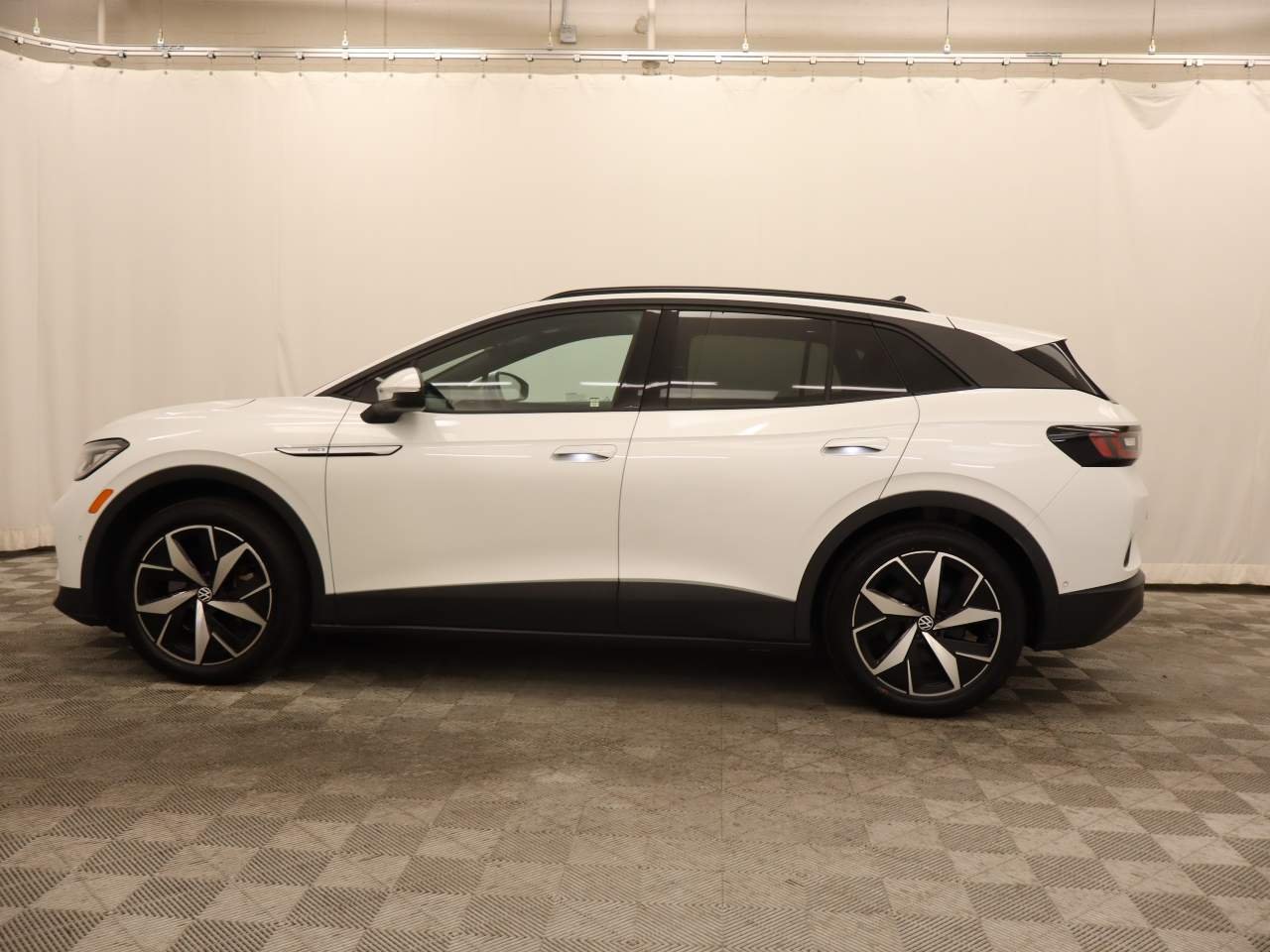 Used 2023 Volkswagen ID.4 S with VIN 1V25MPE80PC025344 for sale in Scottsdale, AZ