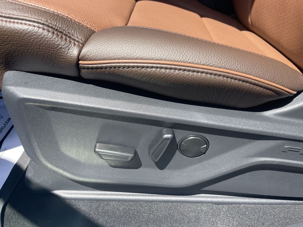 New 2026 Space Silver Metallic Ford King Ranch® image 18