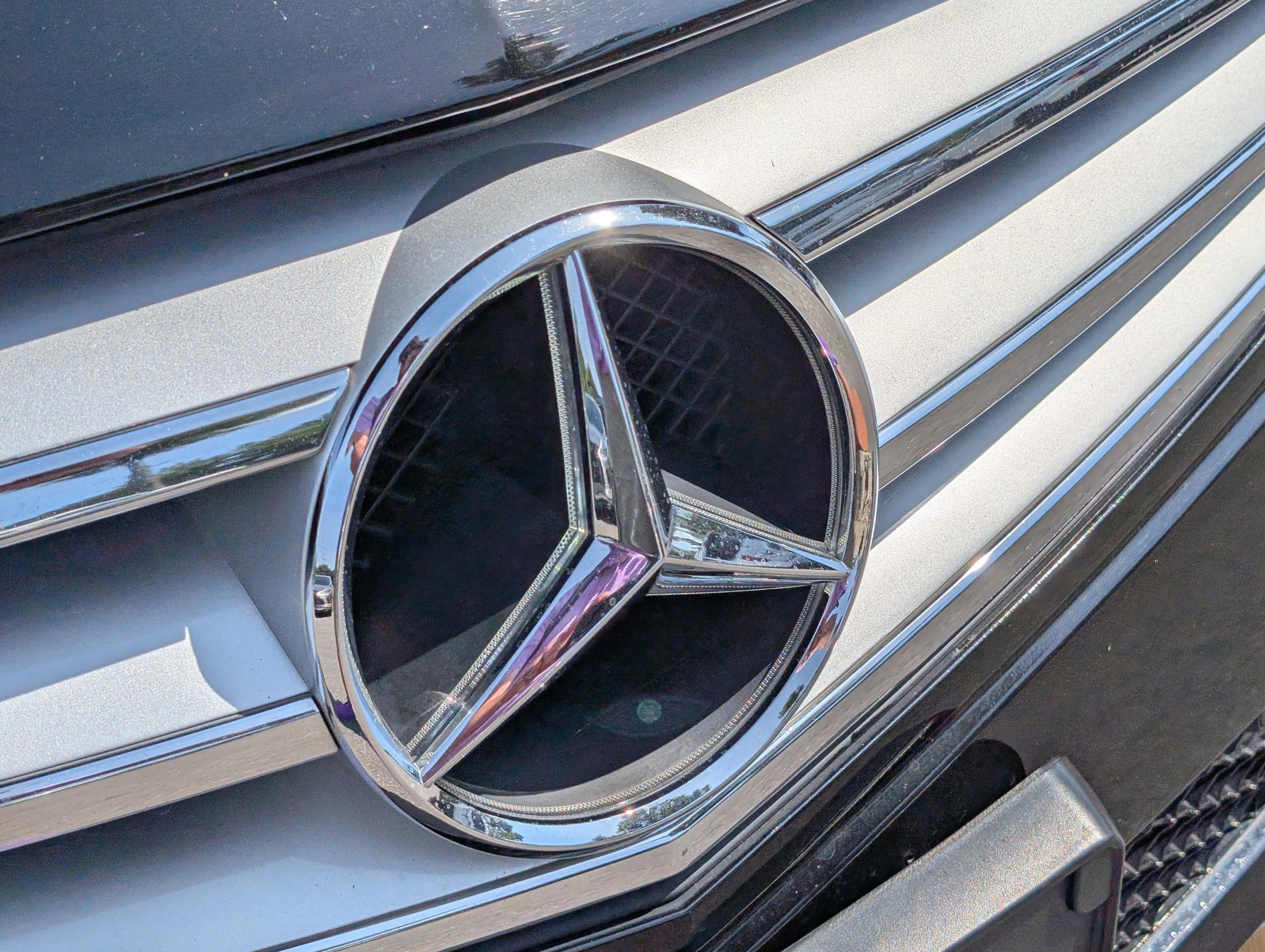 Used 2013 Black Mercedes-Benz C 250 Sport image 5