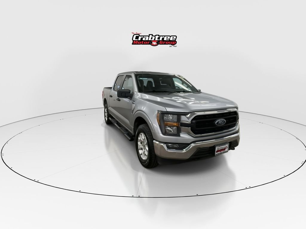 Used 2023 Silver Ford XLT image 2