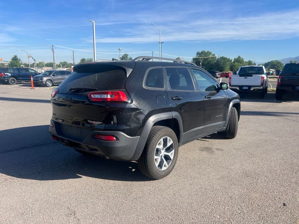 Used 2018 Black Jeep Trailhawk image 5